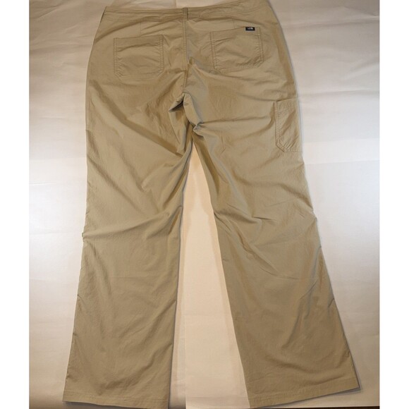 The North Face Women’s Mapleton Pants 16 NWOT Hiking Interchangeable Outdoors - Picture 5 of 11